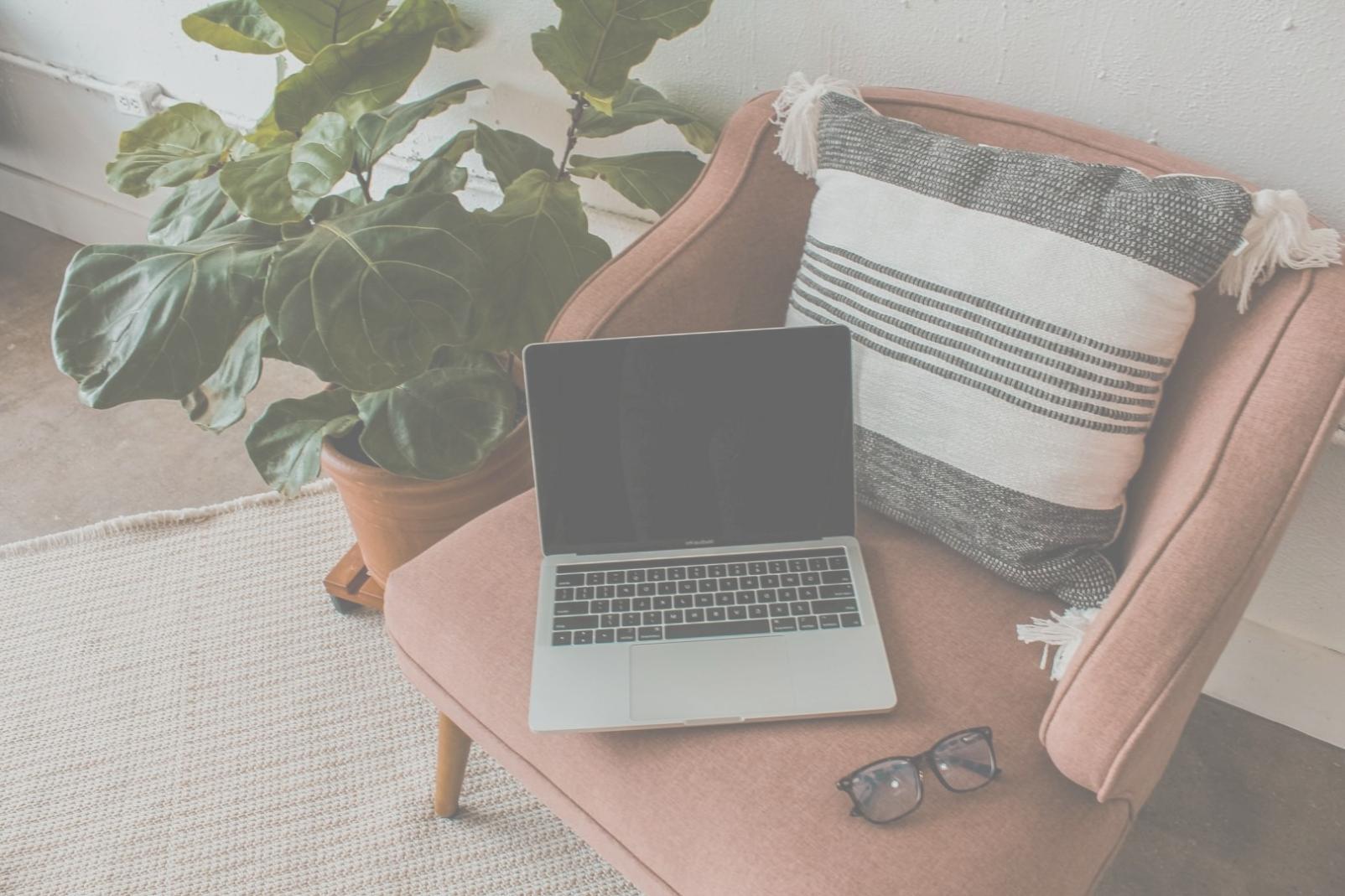 Entrepreneur planifiant sa stratégie financière